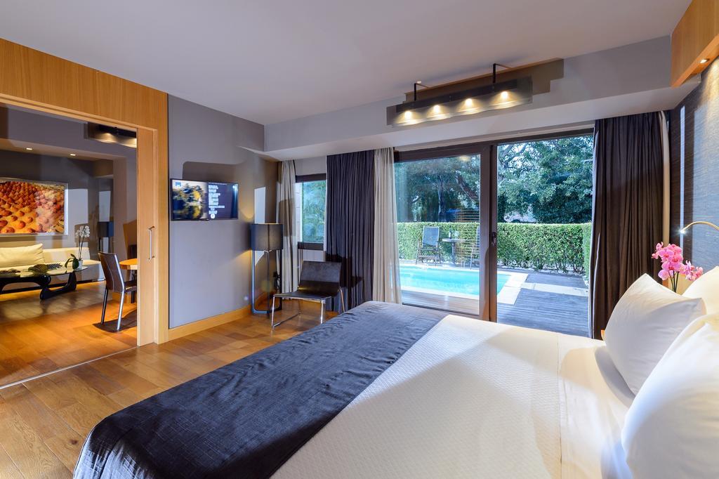 Alexander Beach Hotel & Spa Alexandroupoli Eksteriør billede Suite with private pool